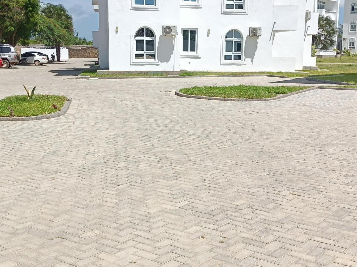 Havenhouse Kijani - 1 Bedroom Beach Apartment With Swimming Pool Malindi Zewnętrze zdjęcie