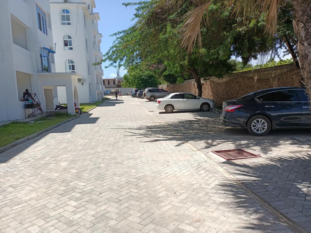 Havenhouse Kijani - 1 Bedroom Beach Apartment With Swimming Pool Malindi Zewnętrze zdjęcie